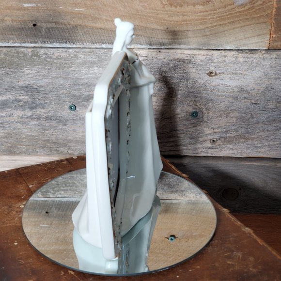 MIKASA Wedding Bells, Ivory White Porcelain Picture Frame Gold Trim - Picture 3 of 7